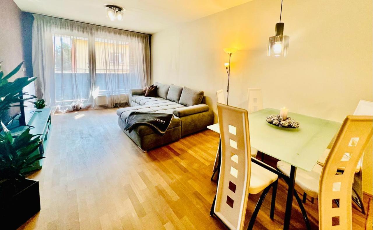 Lejlighed Luxury In And Free Parking Prag